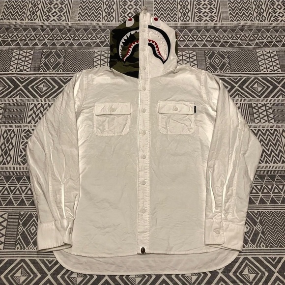 A Bathing Ape Bape Shark Button Up Shirt Hoodie Size Large